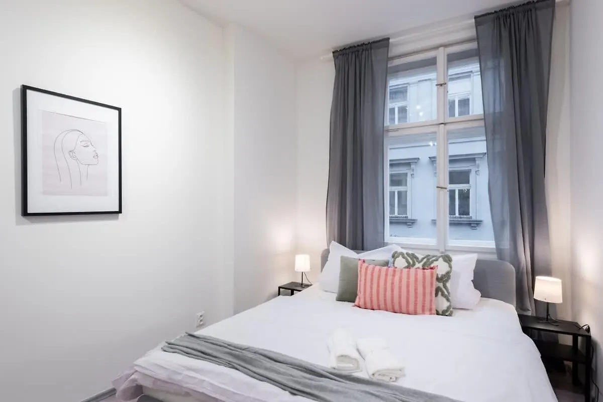 Timeless Charming Studio Near Old Town Prague